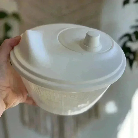 Like New: Ikea Salad Spinner white UPPFYLLD - Picture 3 of 11